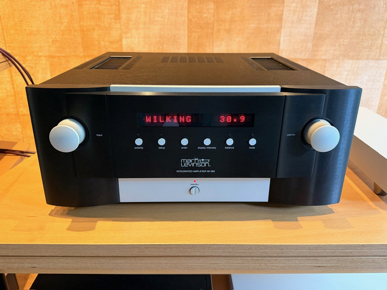 Mark Levinson no585 — main photo