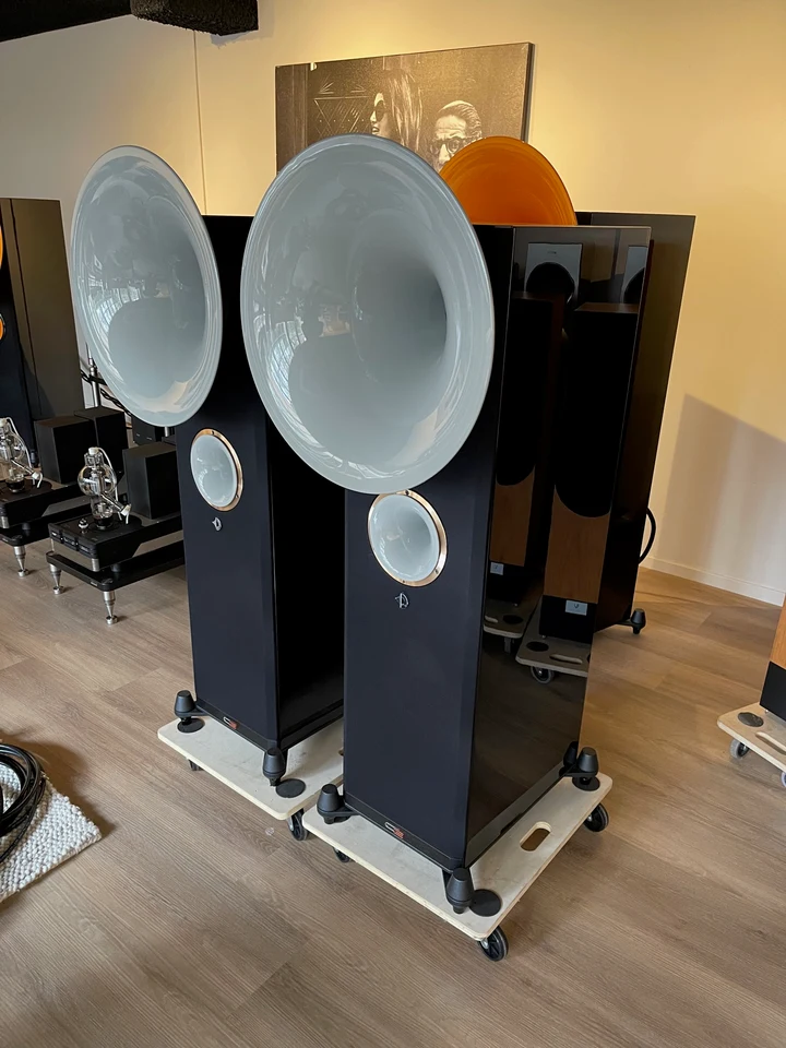 Avantgarde Acoustic Uno SD iTron — hoofdfoto
