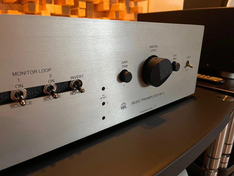 Atma-Sphere MP-3 — hoofdfoto
