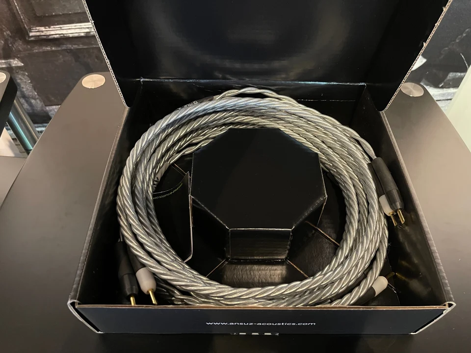 Ansuz Acoustics Speakz X luidspreker kabel — hoofdfoto
