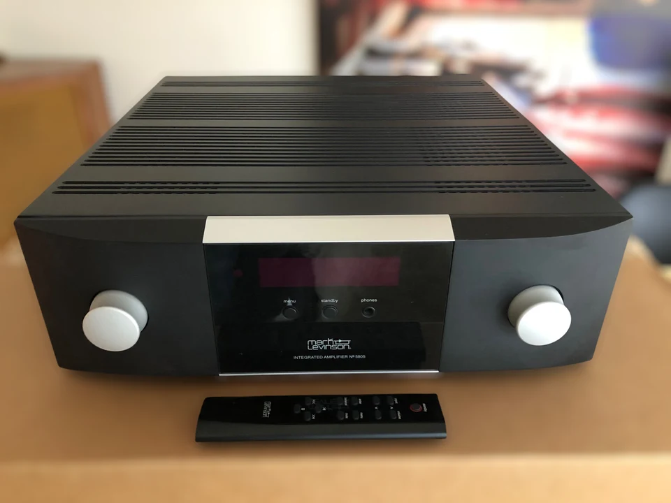 Mark Levinson 5805 — hoofdfoto