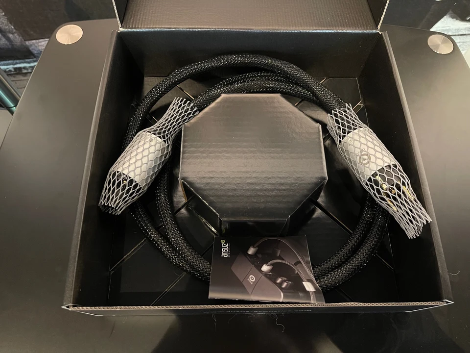 Ansuz Acoustics Mainz A2 - 2m - netsnoer — hoofdfoto