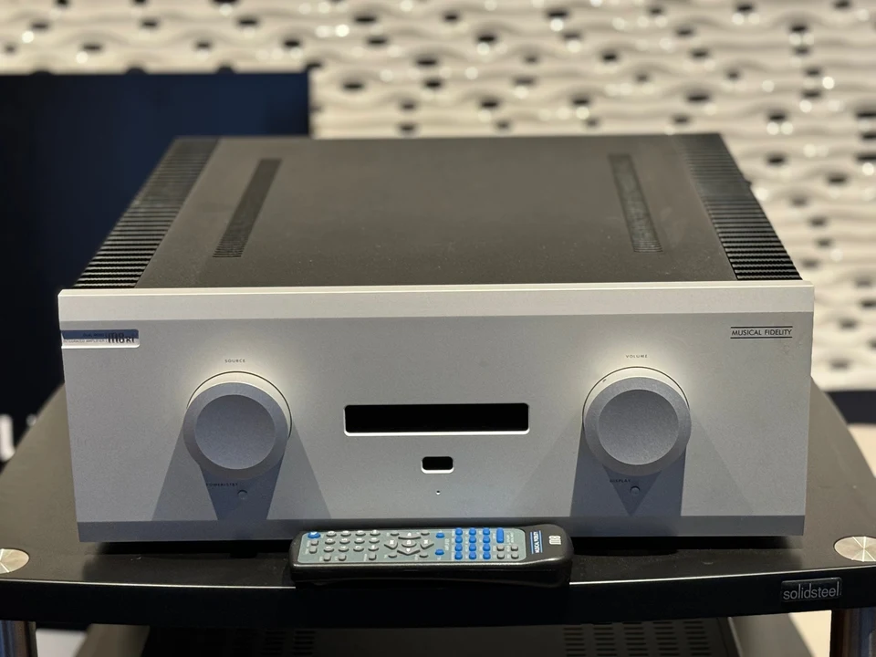 Musical Fidelity M8xi — hoofdfoto