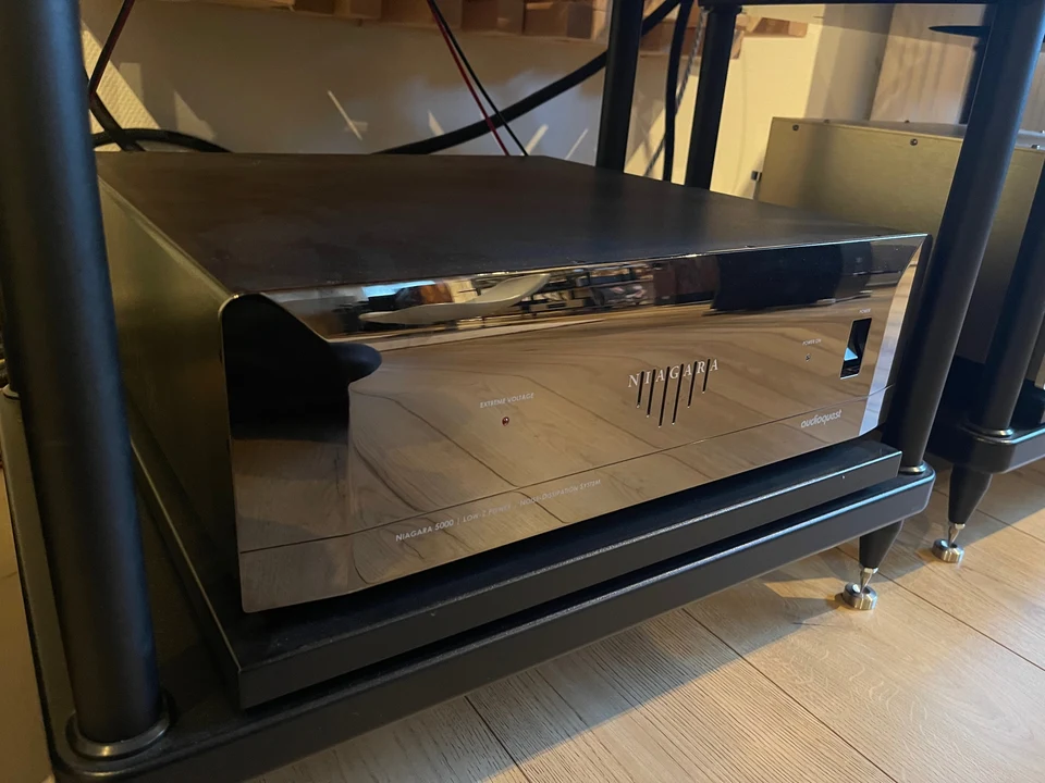 AudioQuest Niagara 5000