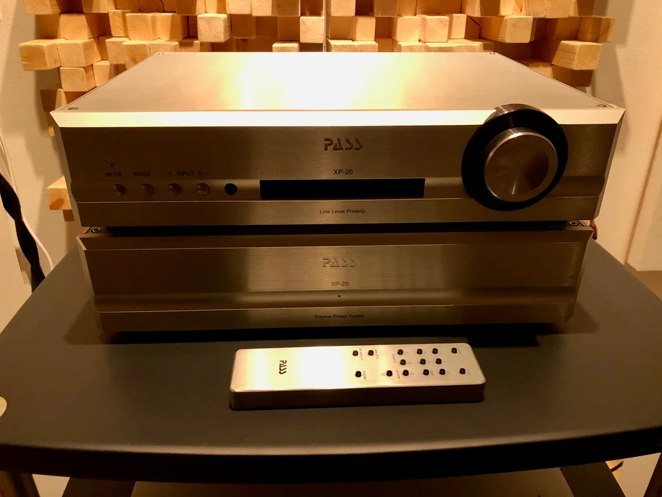 Pass Labs XP-20 — hoofdfoto