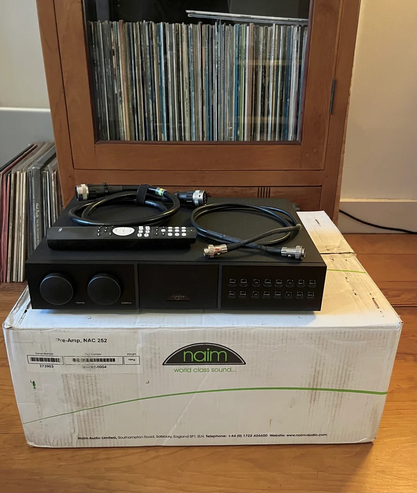 Naim NAC 252 - voorversterker — hoofdfoto