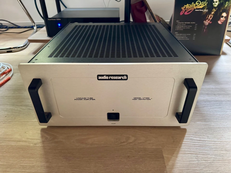 Audio Research VT100 mk3 — hoofdfoto