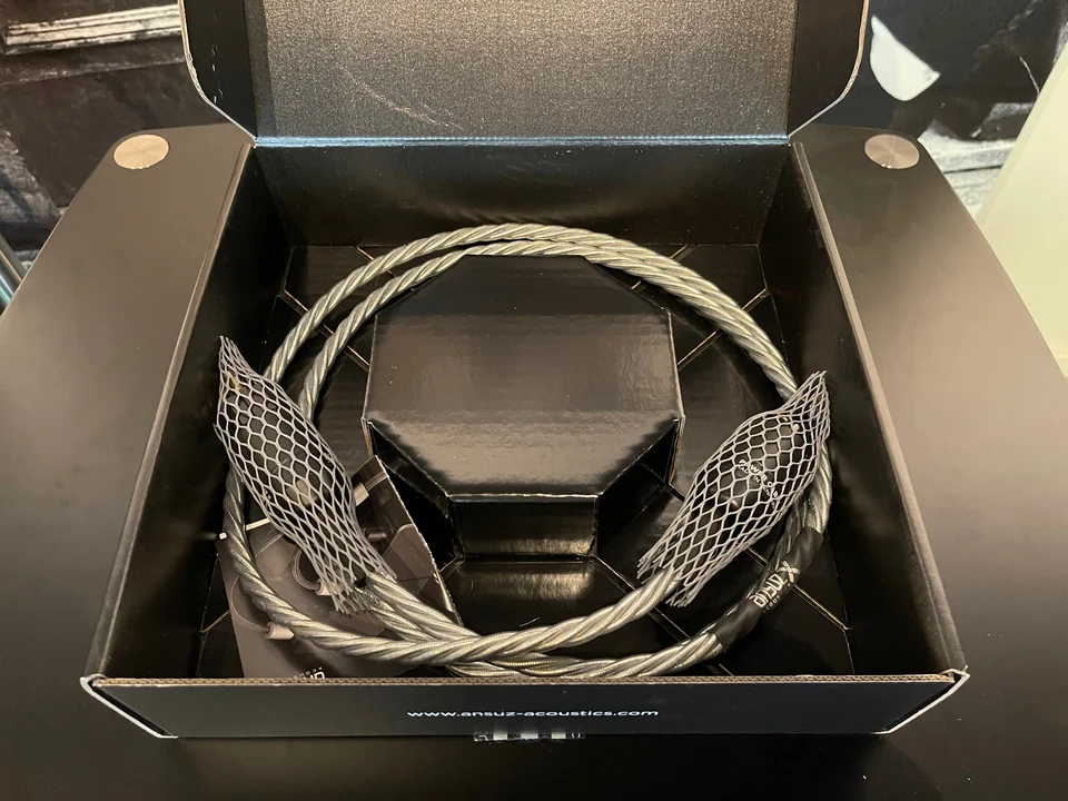 Ansuz Acoustics Mainz X - 2m - netsnoer — hoofdfoto
