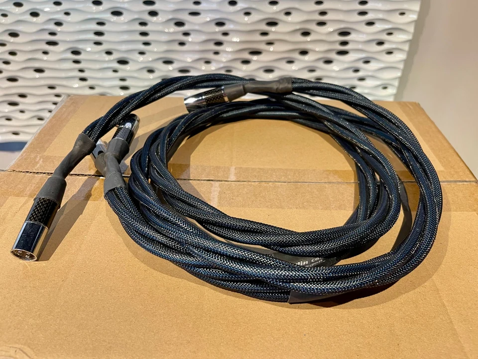 Merlin Dragon XLR — hoofdfoto