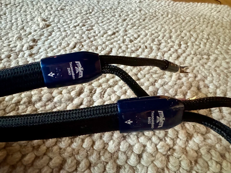 Audioquest Thunderbird Zero en Bass - 2.5m — hoofdfoto