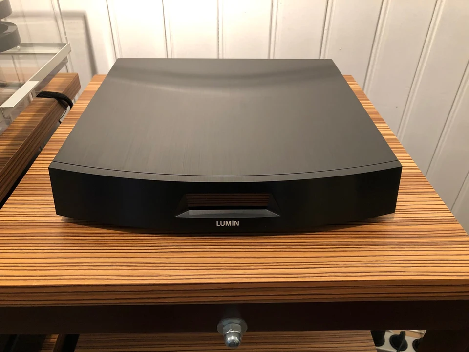 Lumin T2 — hoofdfoto