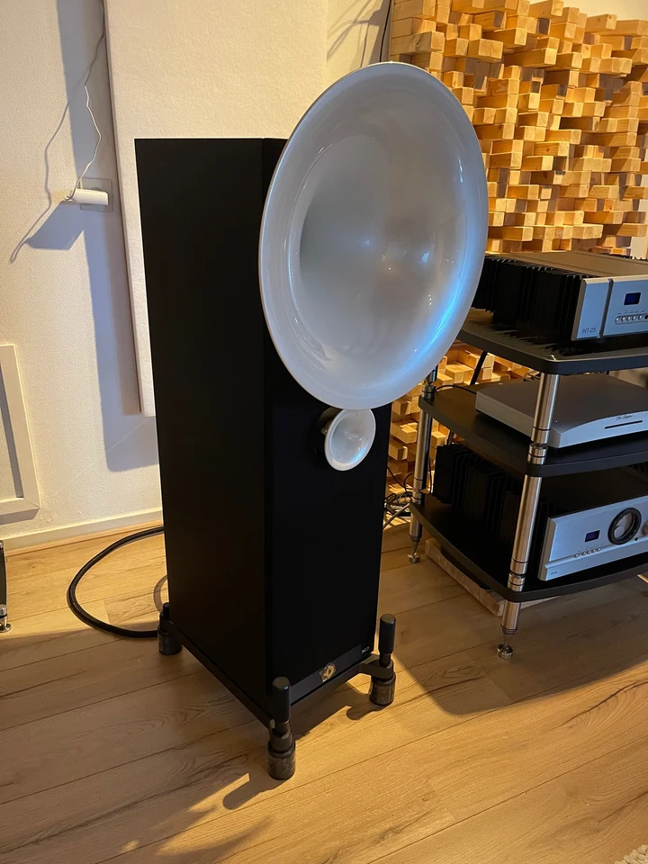 Avantgarde Acoustic Uno Fino XD — hoofdfoto