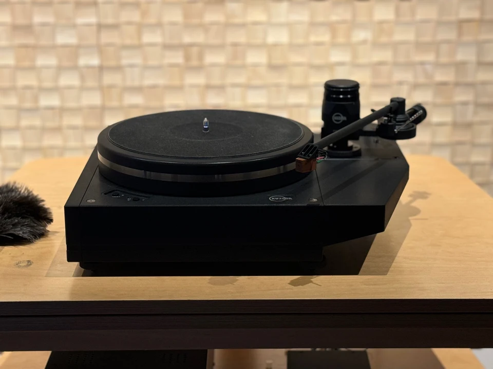 Kuzma Stabi R - Stogi S 12 VTA arm — hoofdfoto