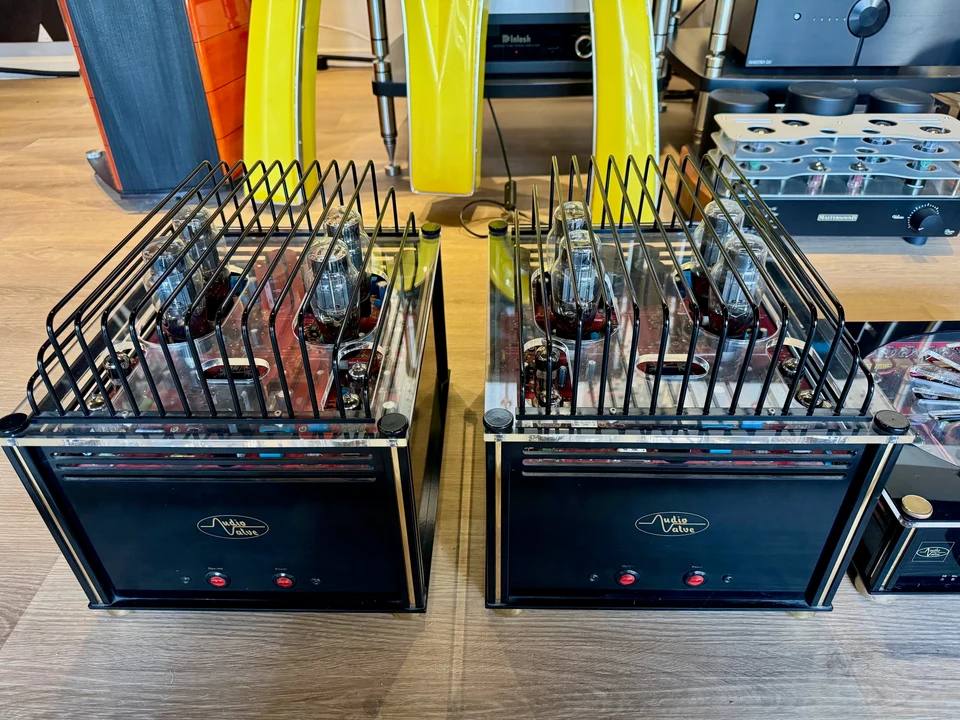 Audio Valve Baldur 70 en Eclipse — hoofdfoto