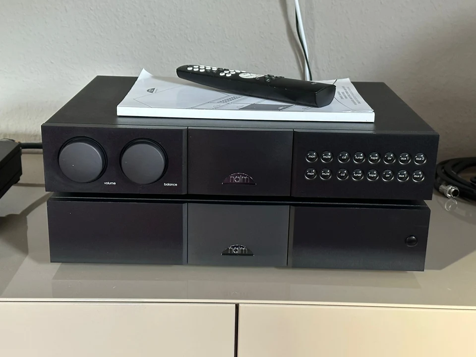 Naim Nac 252 voorversterker met Supercap DR — hoofdfoto