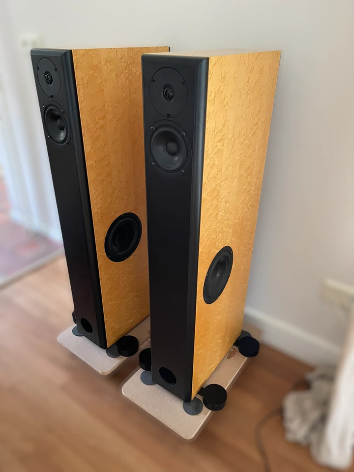 Audio Physic Virgo II — hoofdfoto