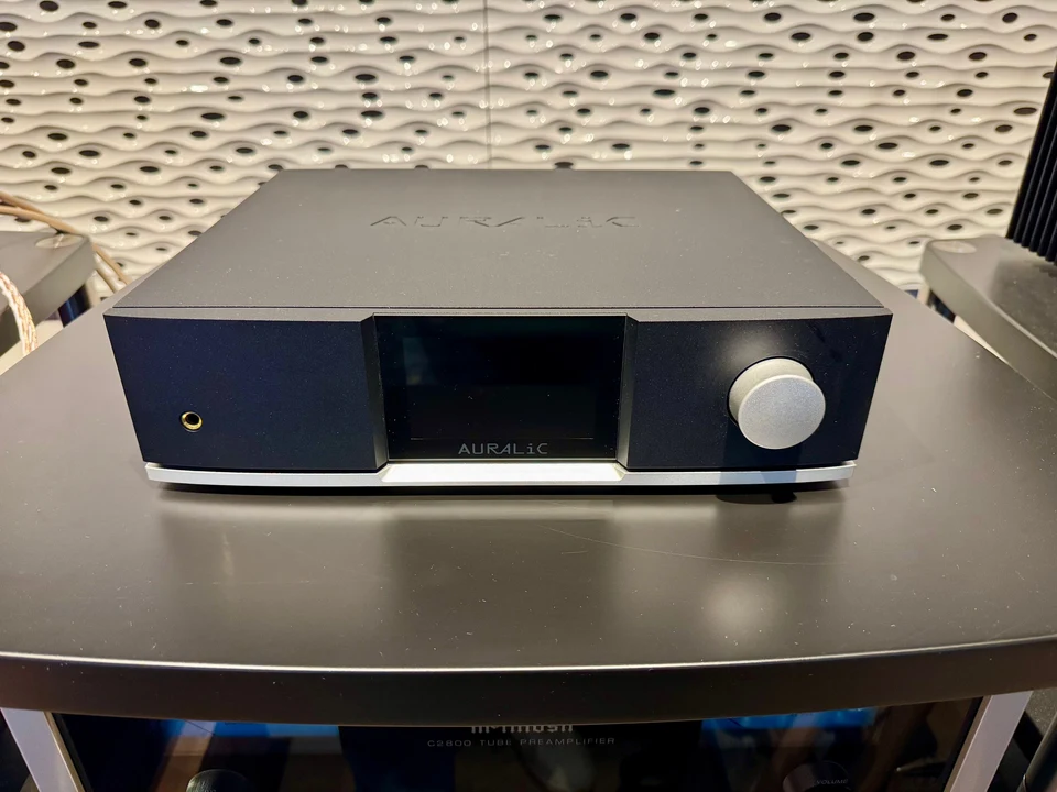 Auralic Altair G1.1 netwerk streamer — hoofdfoto